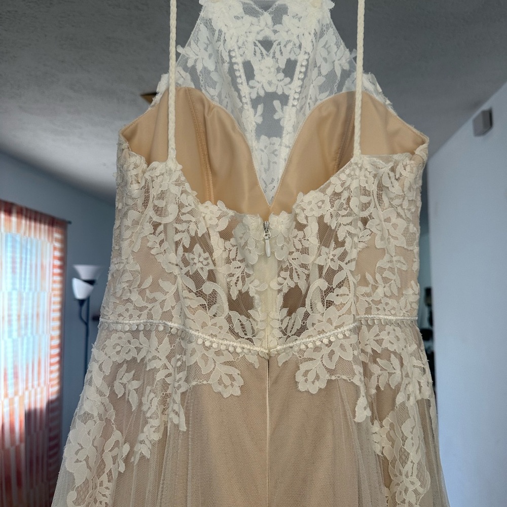 Ti Adora by Alvina Valenta Bridal Gown - Picture 3 of 5